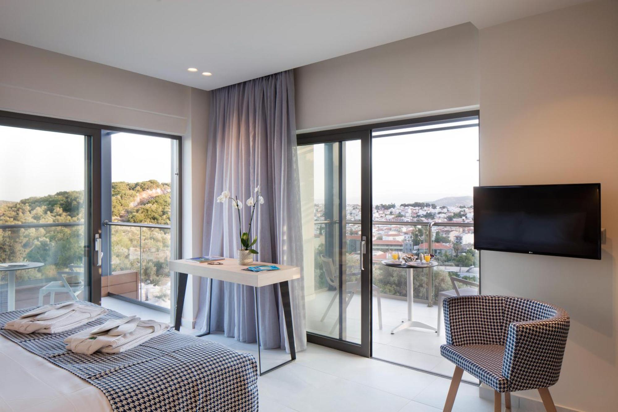Amira Aparthotel Skiathos stad Exteriör bild