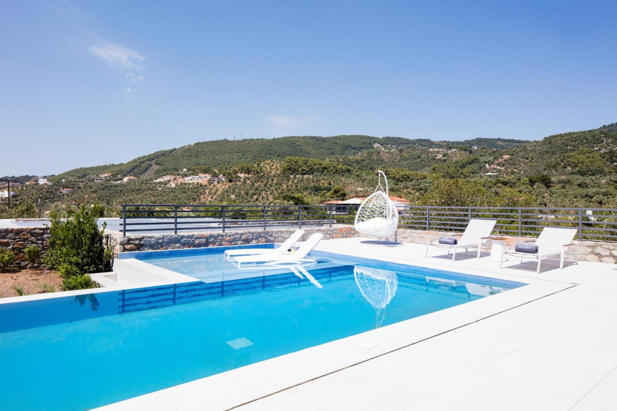 Amira Aparthotel Skiathos stad Exteriör bild