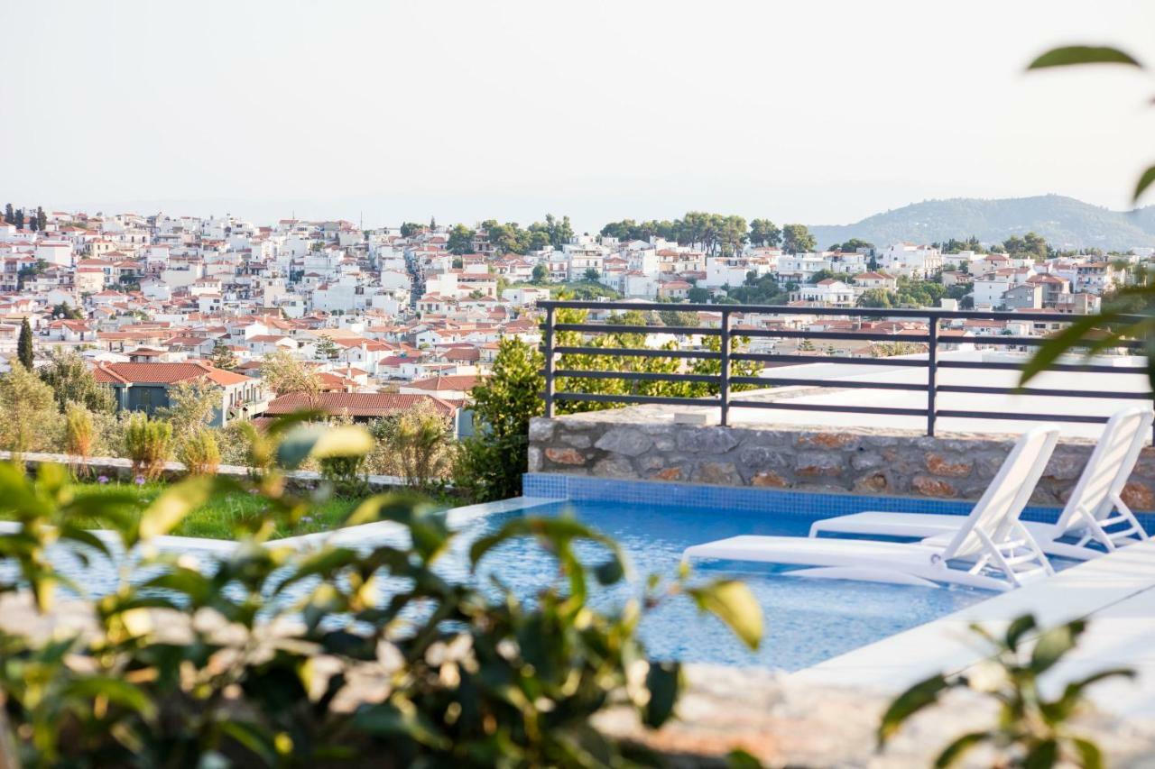 Amira Aparthotel Skiathos stad Exteriör bild