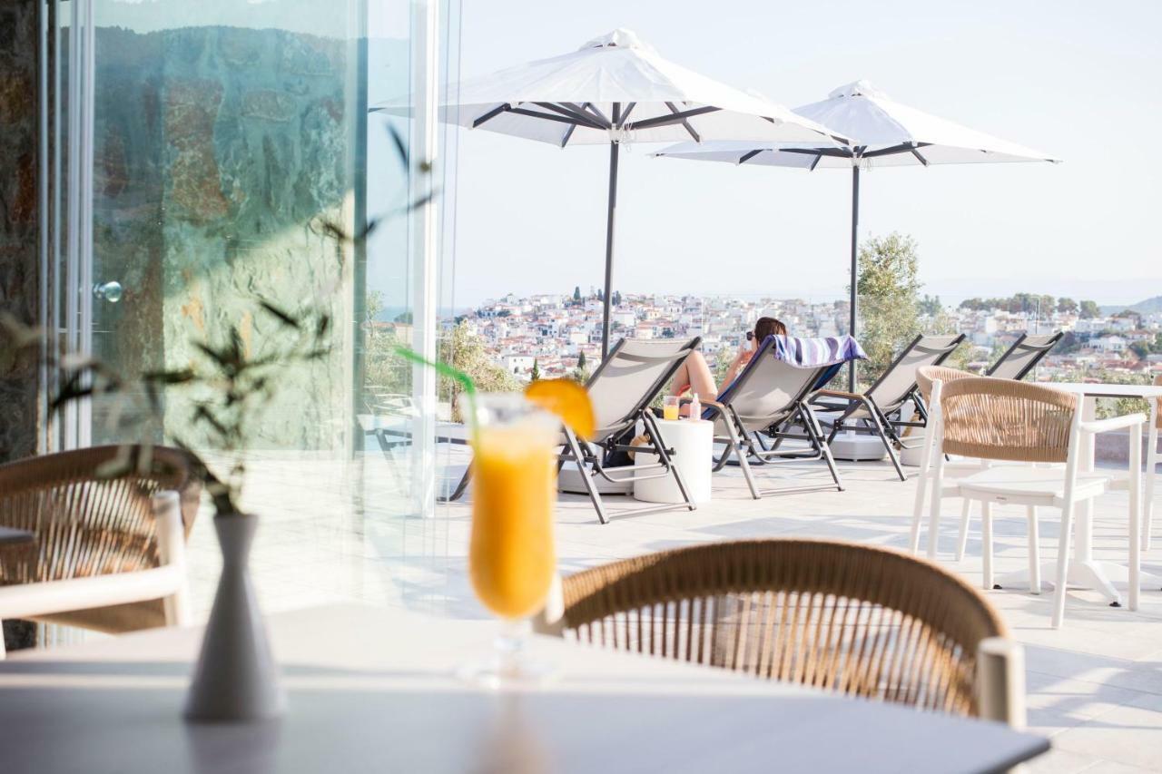 Amira Aparthotel Skiathos stad Exteriör bild